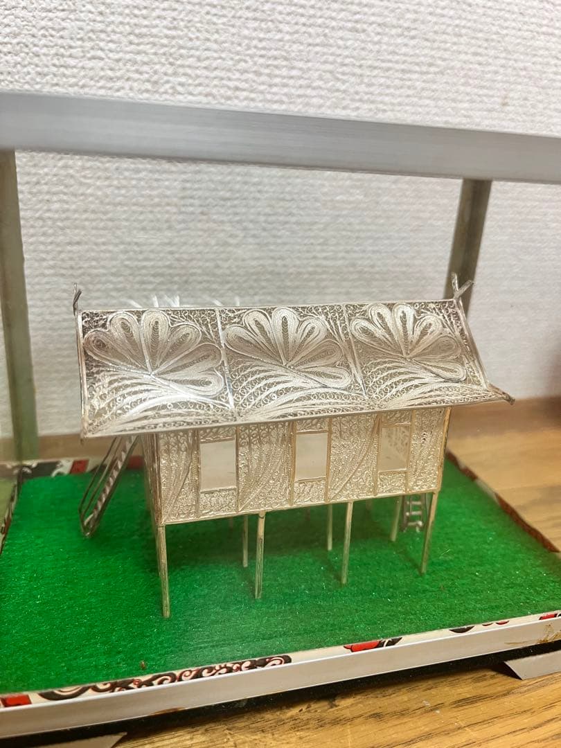 インドネシア シルバー 工芸品 銀細工　ベチャ　トンコナン置物セット