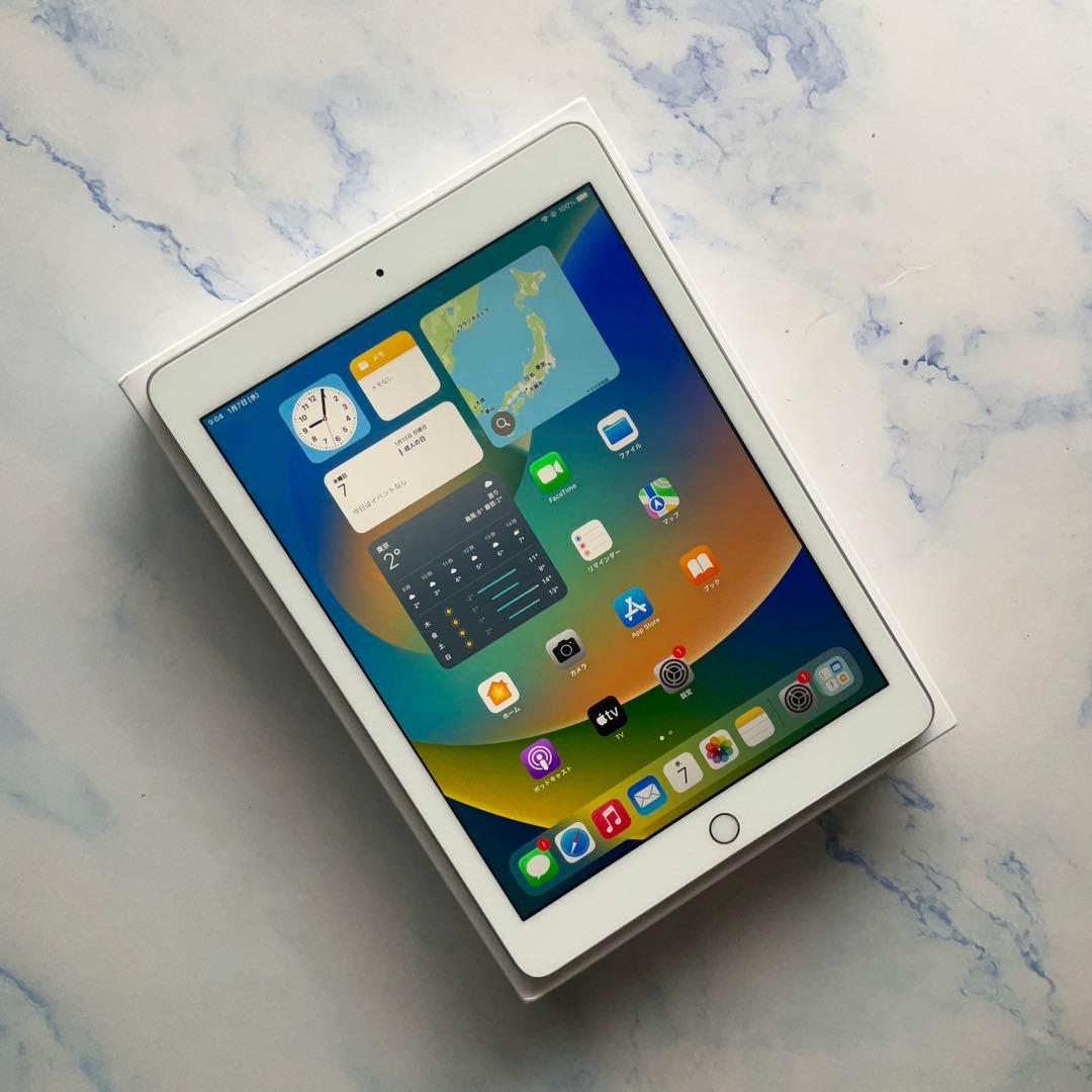 【良品】Apple iPad 第5世代 Wi-Fi 128GB