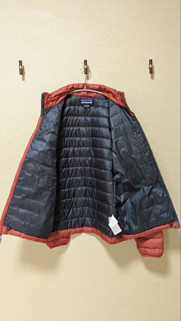 patagonia ダウン セーター S