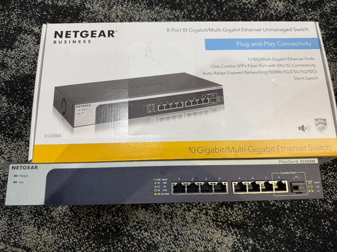 XS508M-100AJS 10G/マルチギガ8ポート アンマネージスイッチ