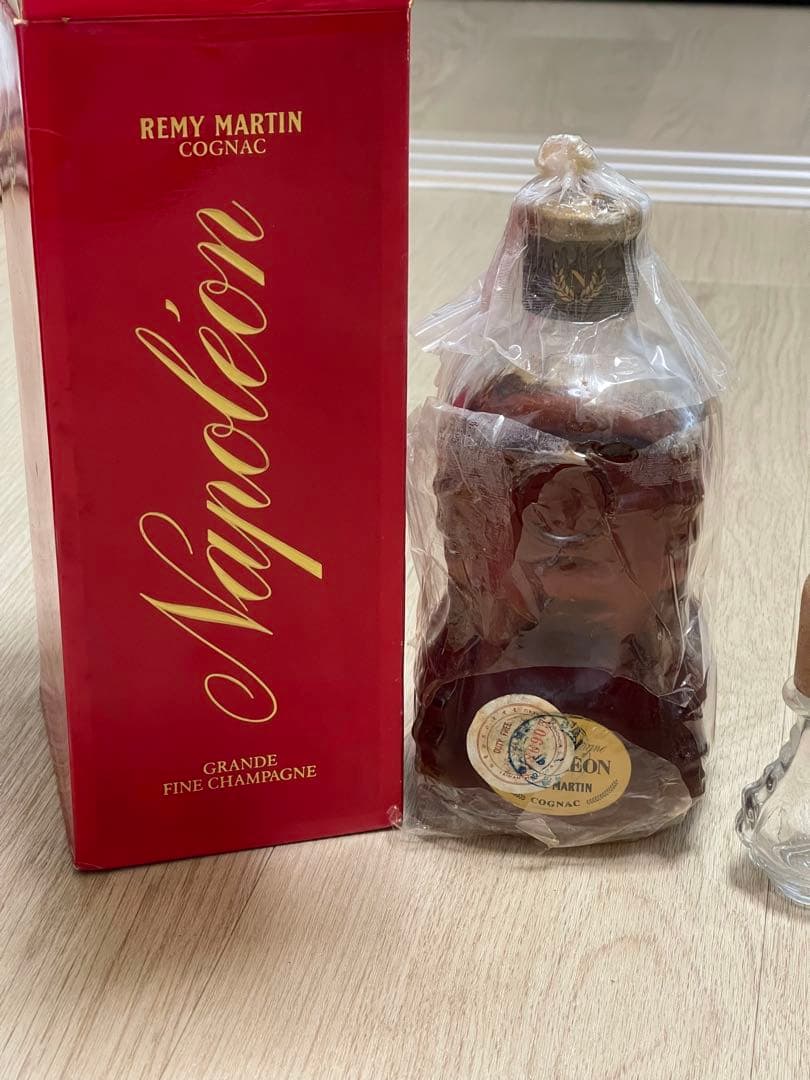★古酒☆【未開栓】REMY MARTIN NAPOLEON　ナポレオン