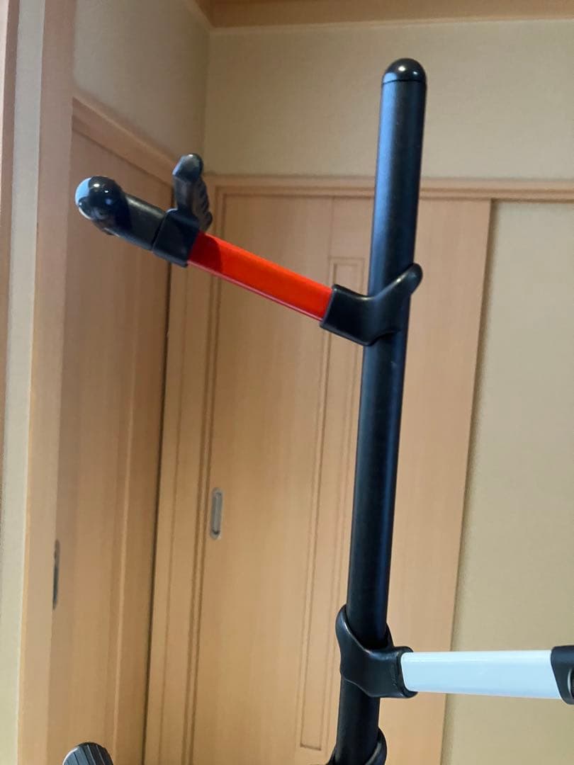 ポールハンガー　ポストモダン　ミッドセンチュリー　デザイン　北欧