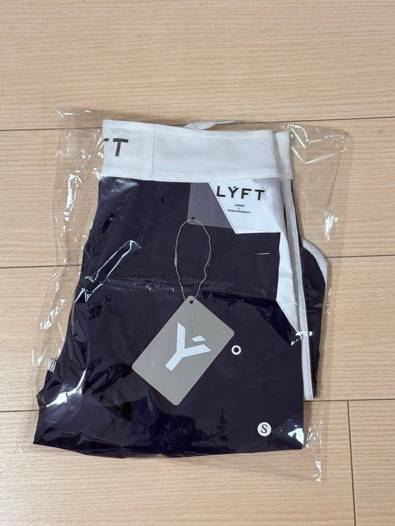 LYFT リフト STAGE SHORTS - ネイビー サーフパンツ S