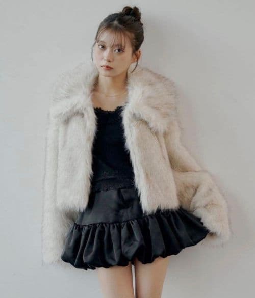 chico ファーショートコート アイボリー