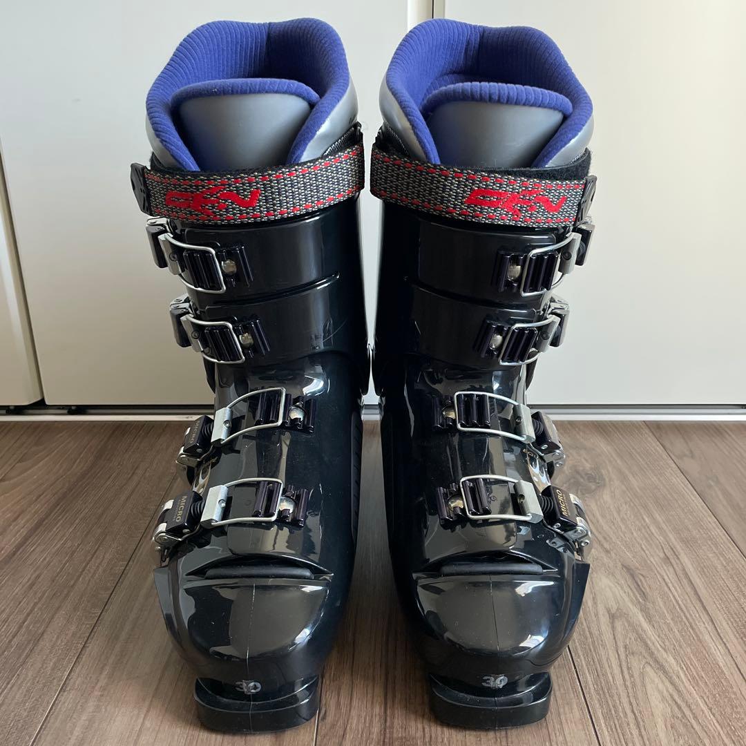 未使用品★ GEN ゲン　スキーブーツ　EQUIPE DIN7880 30㎝