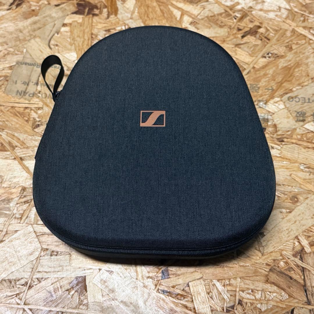 Sennheiser Momentum 4 Wireless 特別版