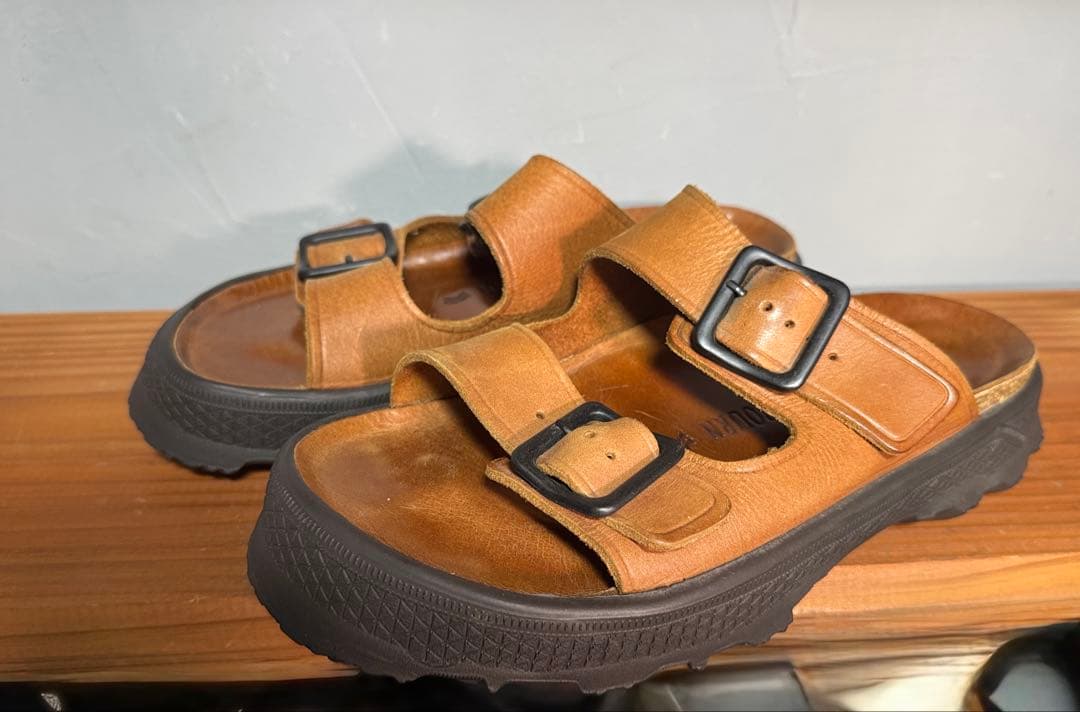 【廃盤】即完売品　ナイジェルケーボン　レザーサンダル　サイズM