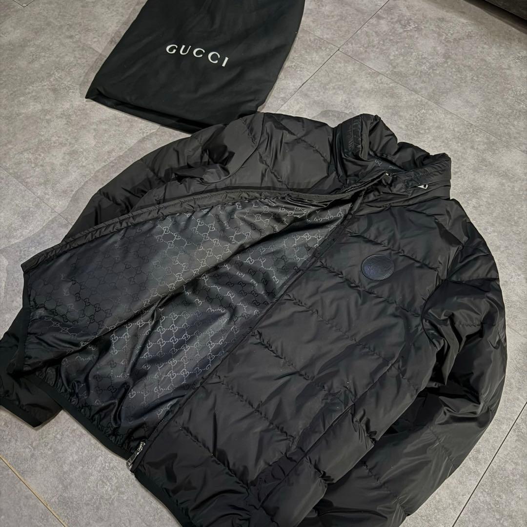 【裏地総柄❗️】GUCCI ダウンジャケット　ワッペンロゴ　ブラック　46 M