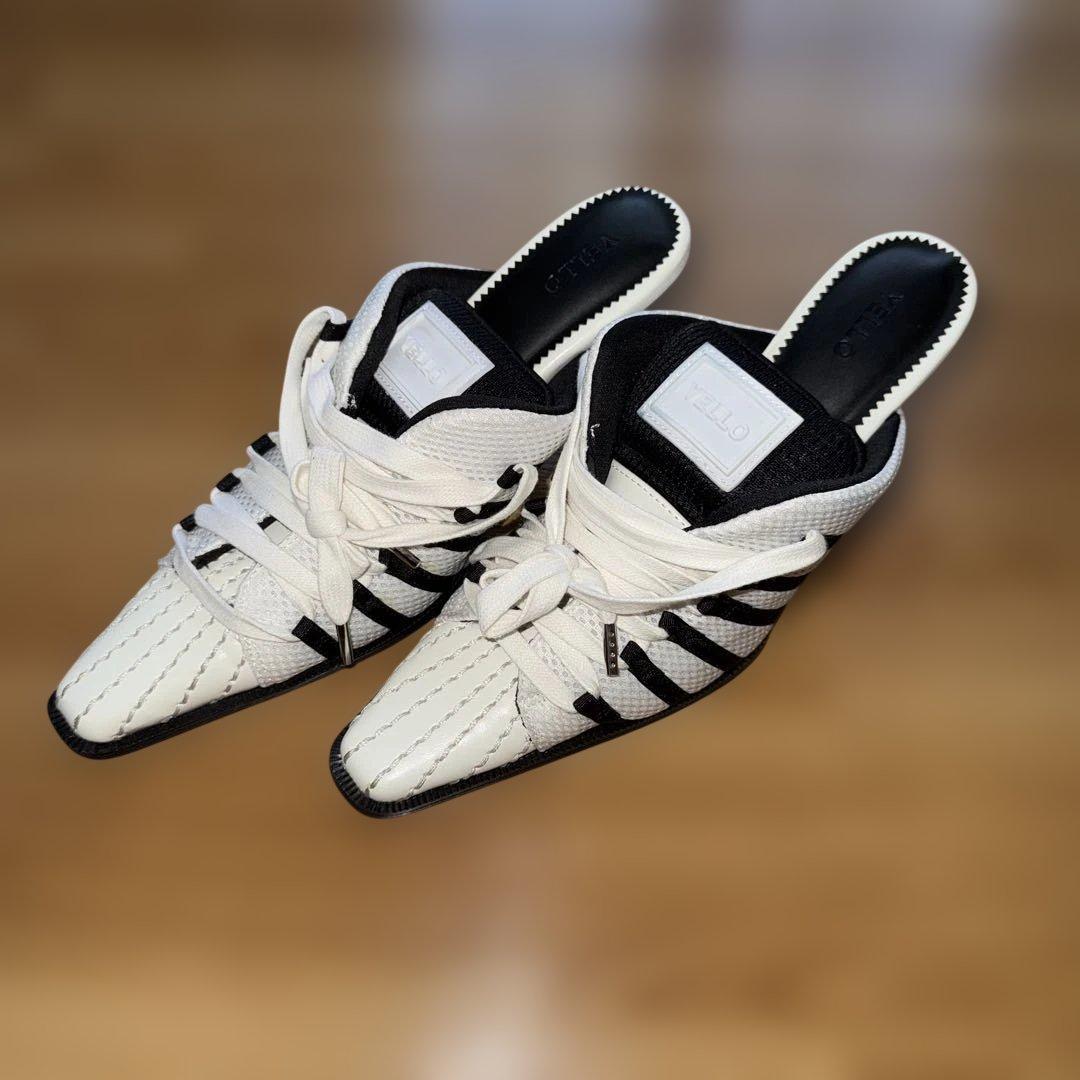 靴 YELLOW MONO SNEAKER MULES TTT