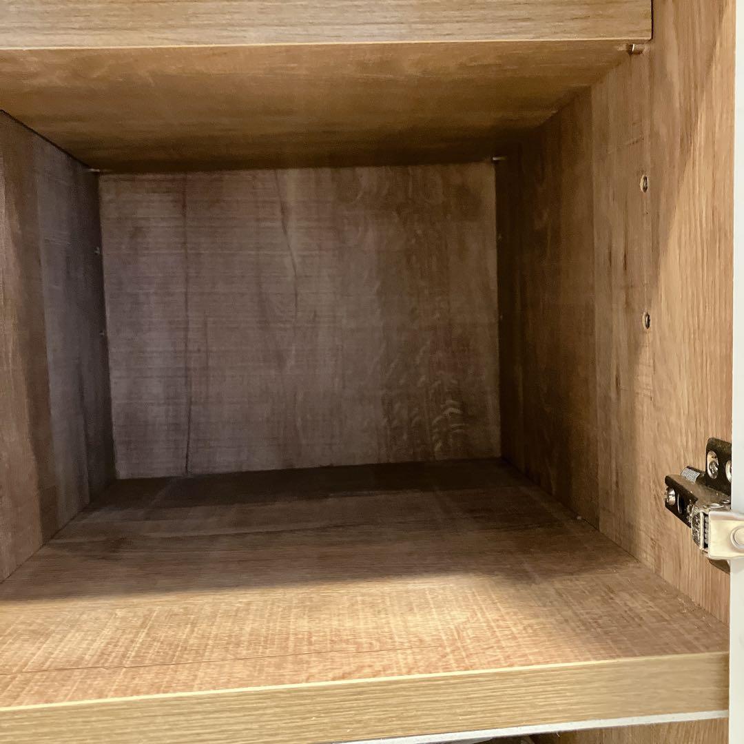 mugssweetie さん専用　LOWYA アンティーク風食器棚