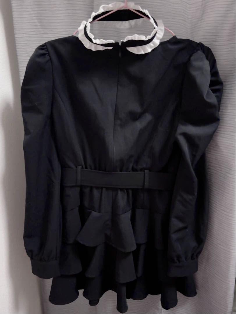 pium チョーカーフリルティアードワンピース ブラック ピウム