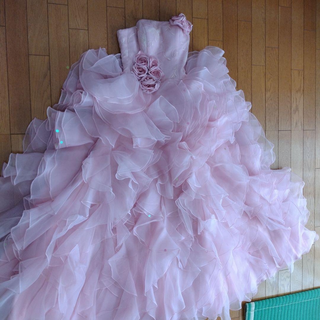 ウェディングドレス　カラードレス　ピンク　プリンセス