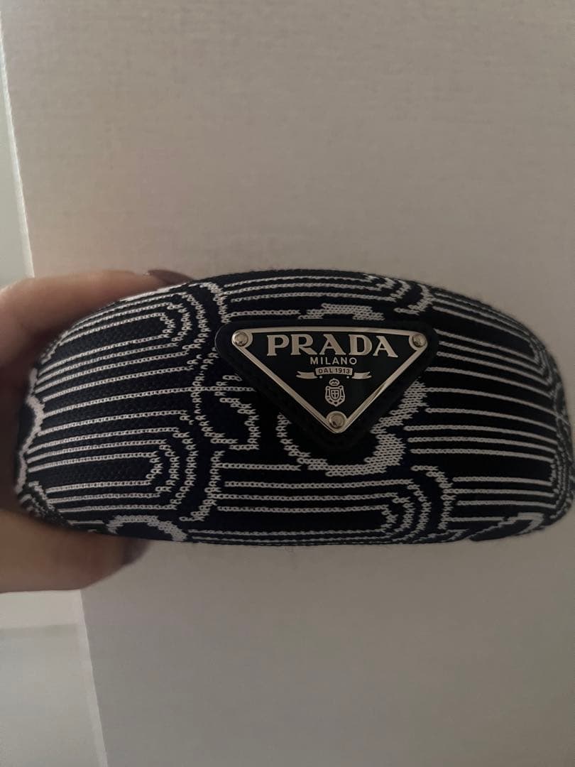 prada カチューシャ　最終値下げ