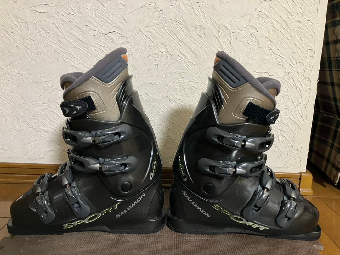 SALOMON サロモン スキーブーツ 27cm　足幅広め 軽量モデル