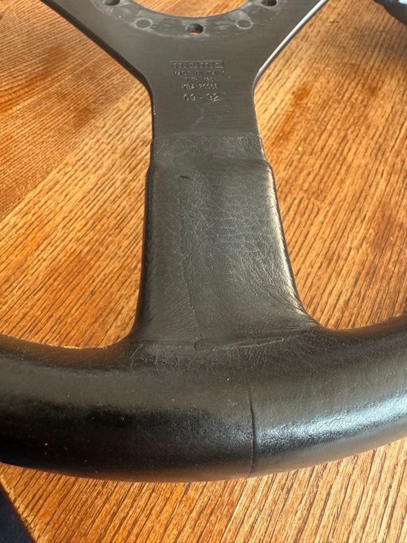 momoステアリングセット