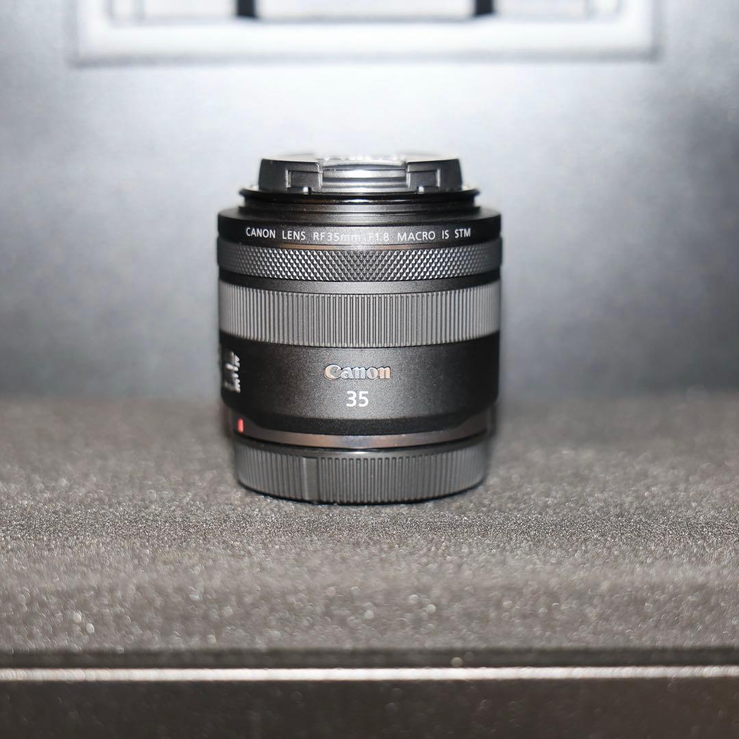 Canon (キヤノン) RF35mm F1.8 マクロ IS STM