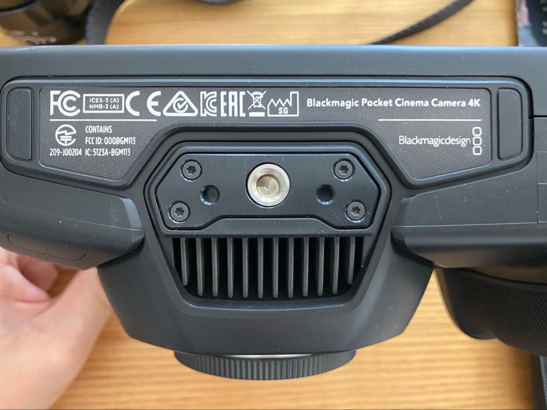 PocketCinemaCamera 4K と撮影付属品