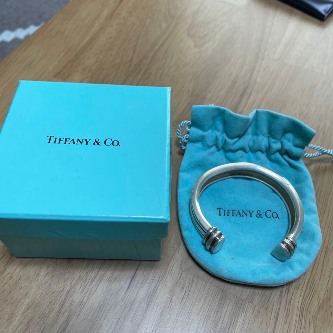 ティファニーアトラスグルーブドカフバングルSV925廃盤