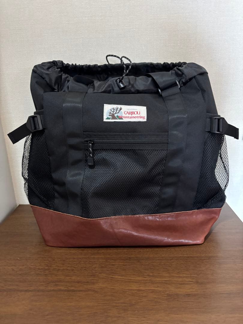 【新品未使用】カリブーマウンテニアリングボトムレザーパックトート