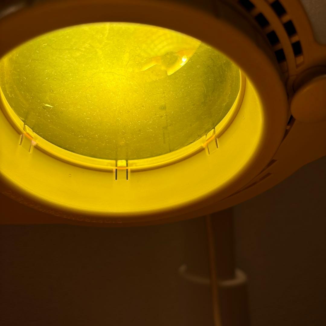 BIOTRON スウォゥツつき光療法器　美顔器バイオプトロン