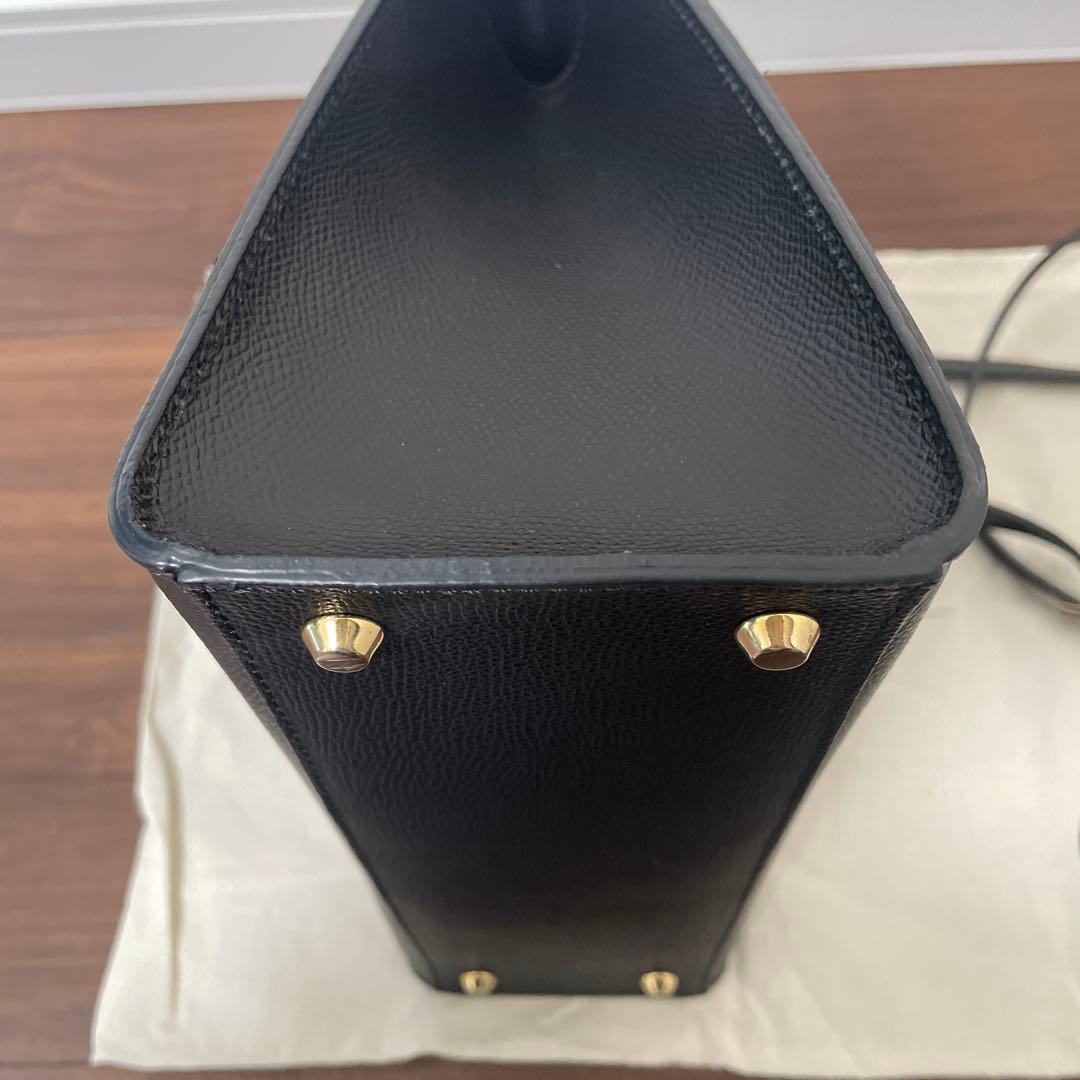 CARBOTTIハンドバッグ