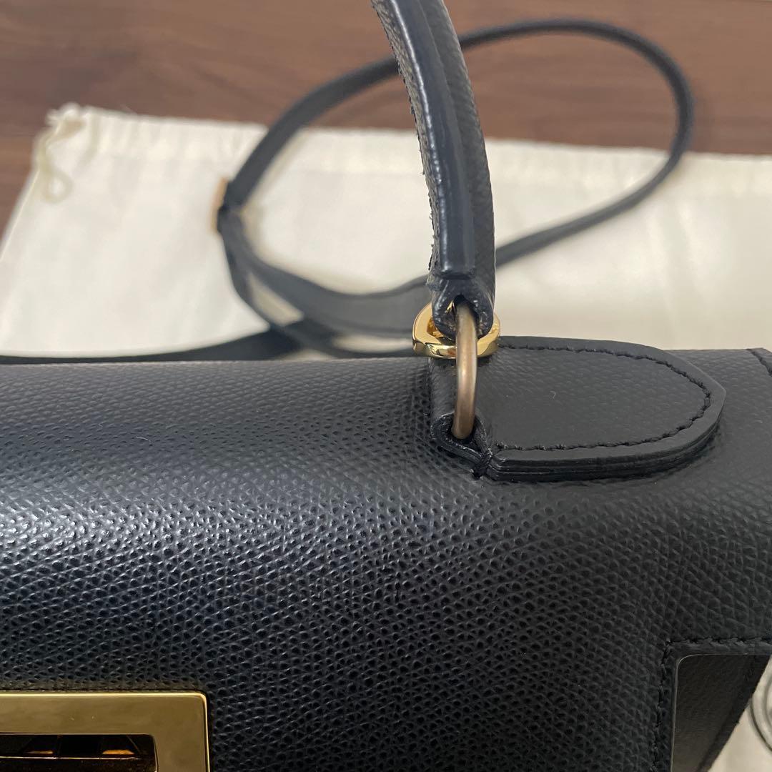 CARBOTTIハンドバッグ