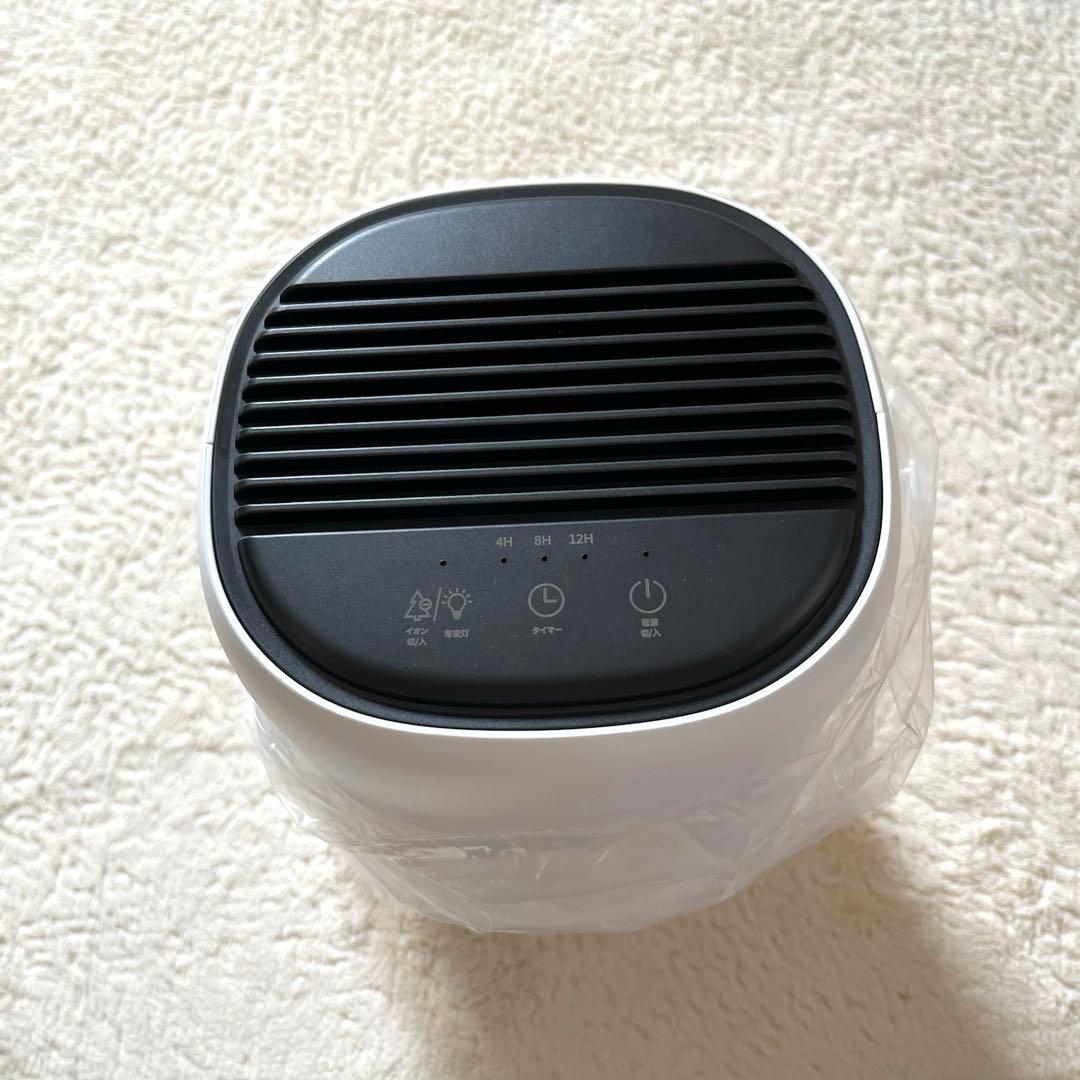 除湿機 小型 ペルチェ式 上下分離式水タンク マイナスイオン機能付き 7色