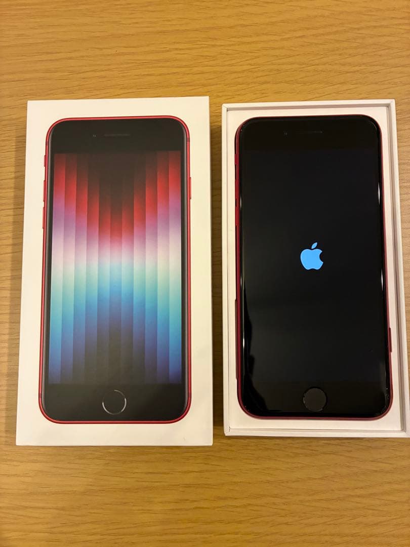 送料込Apple iPhone SE (第3世代) (RED) 本体 64GB