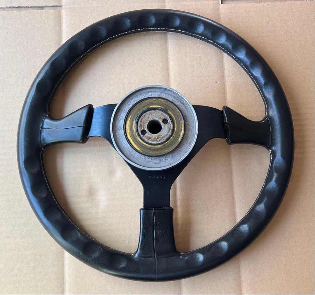【希少】momoステアリング3スポーク 本革イタリア製(1987年)