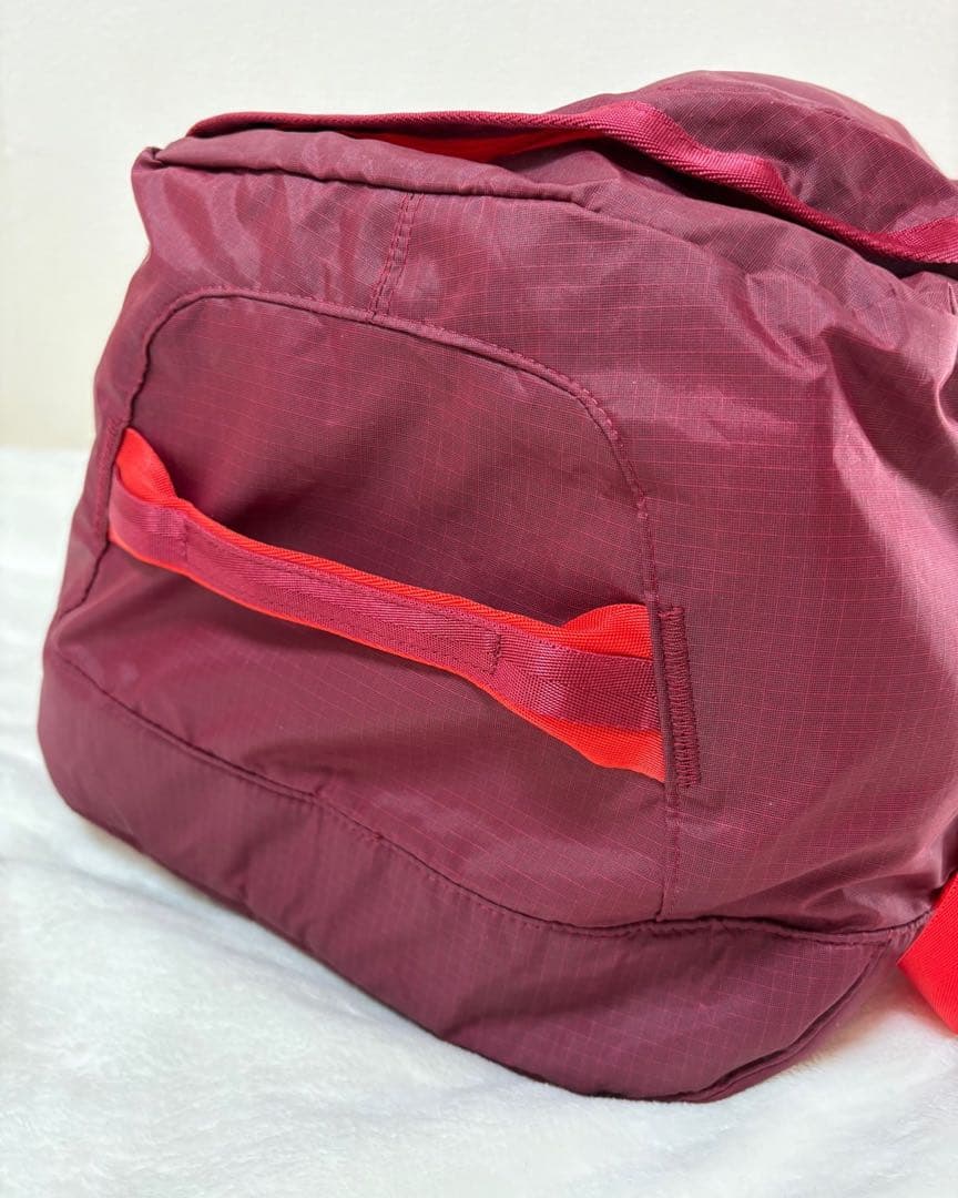 【 未使用 】Patagoniaウルトラライト・ブラックホール・ダッフル 30L