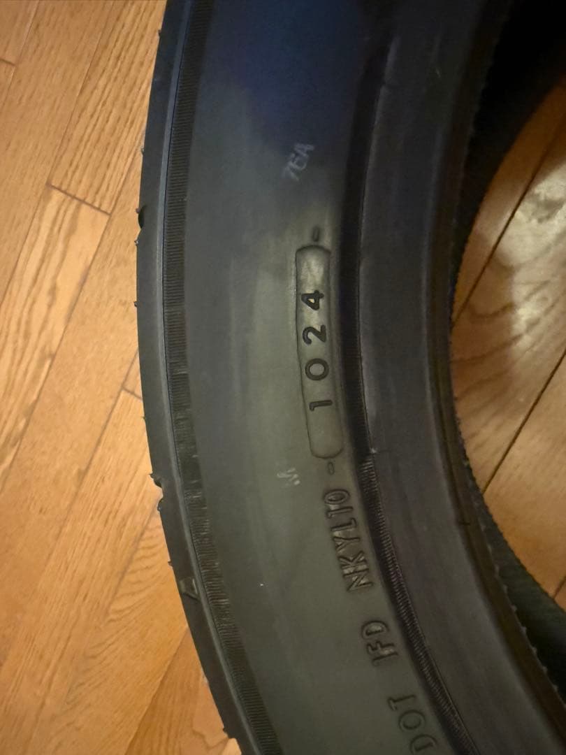 【しーま】ほぼ新品　アドバン ネオバAD09 275/40R19 2本