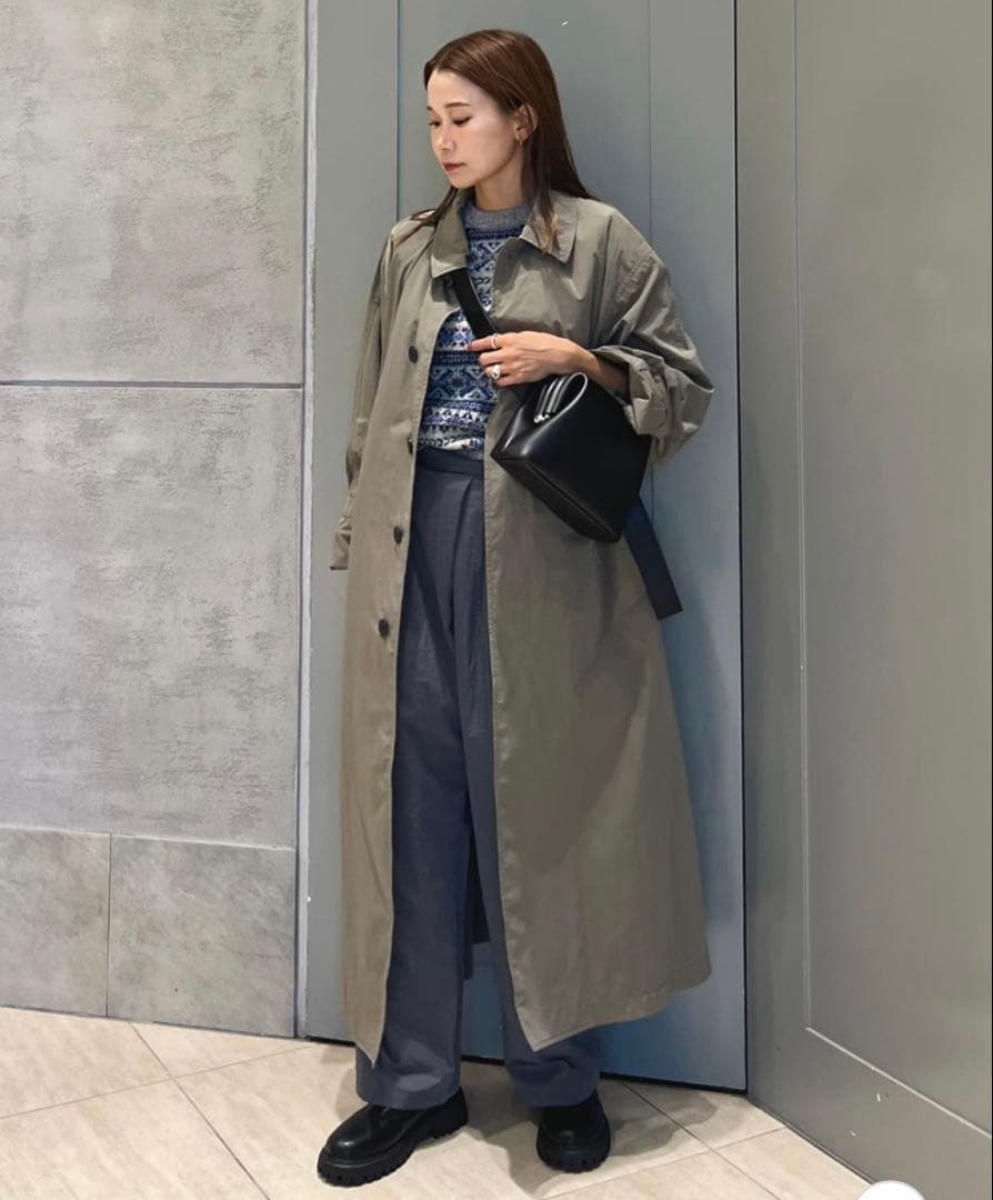 【美品】OSOI MINI BROT ショルダーバッグ　黒　ゴールド金具　韓国