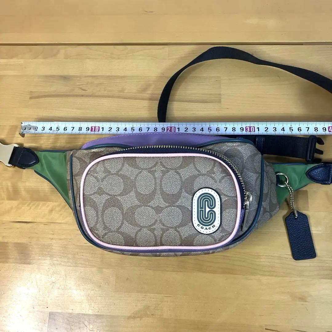 【美品 】COACH コーチ PVC シグネチャー ボディバッグ ウエストバッグ