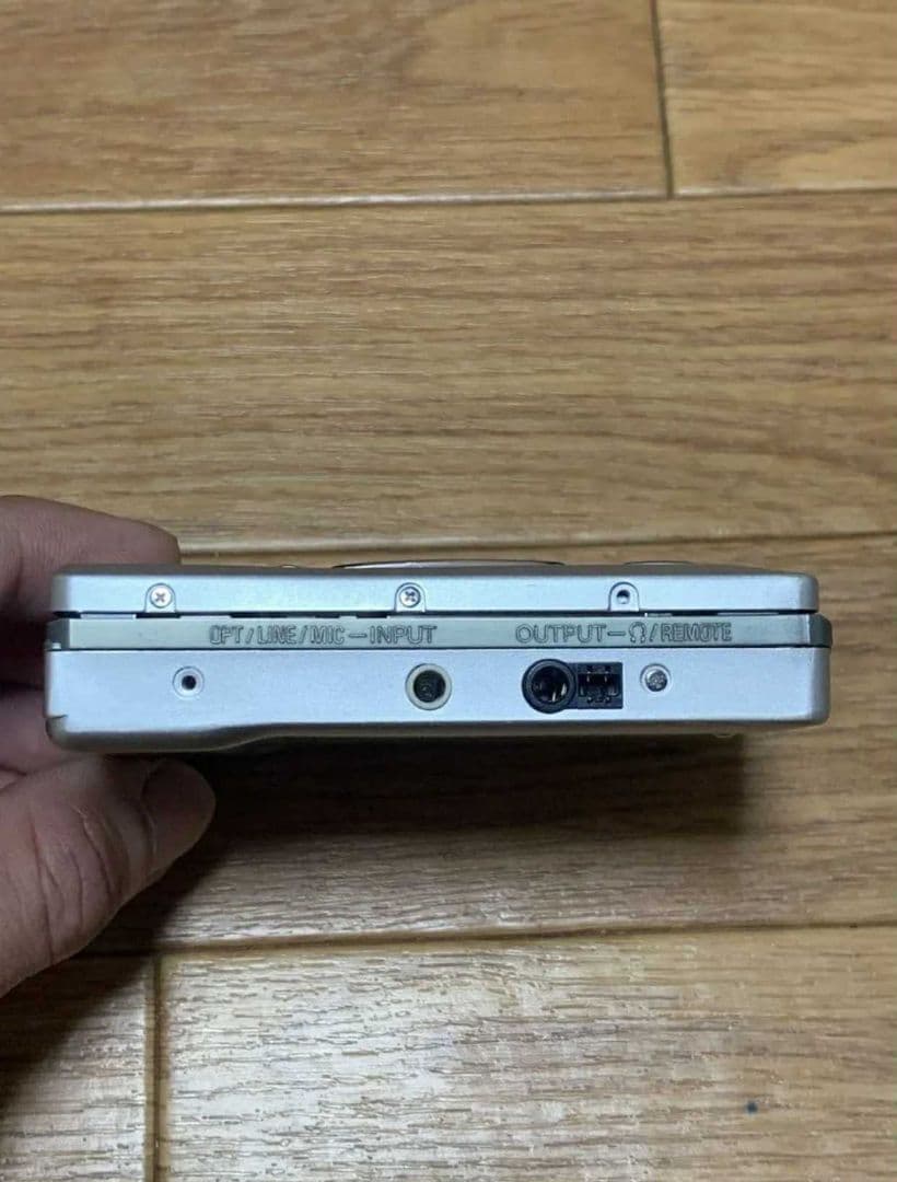 AIWA AM-F80 MDプレーヤー