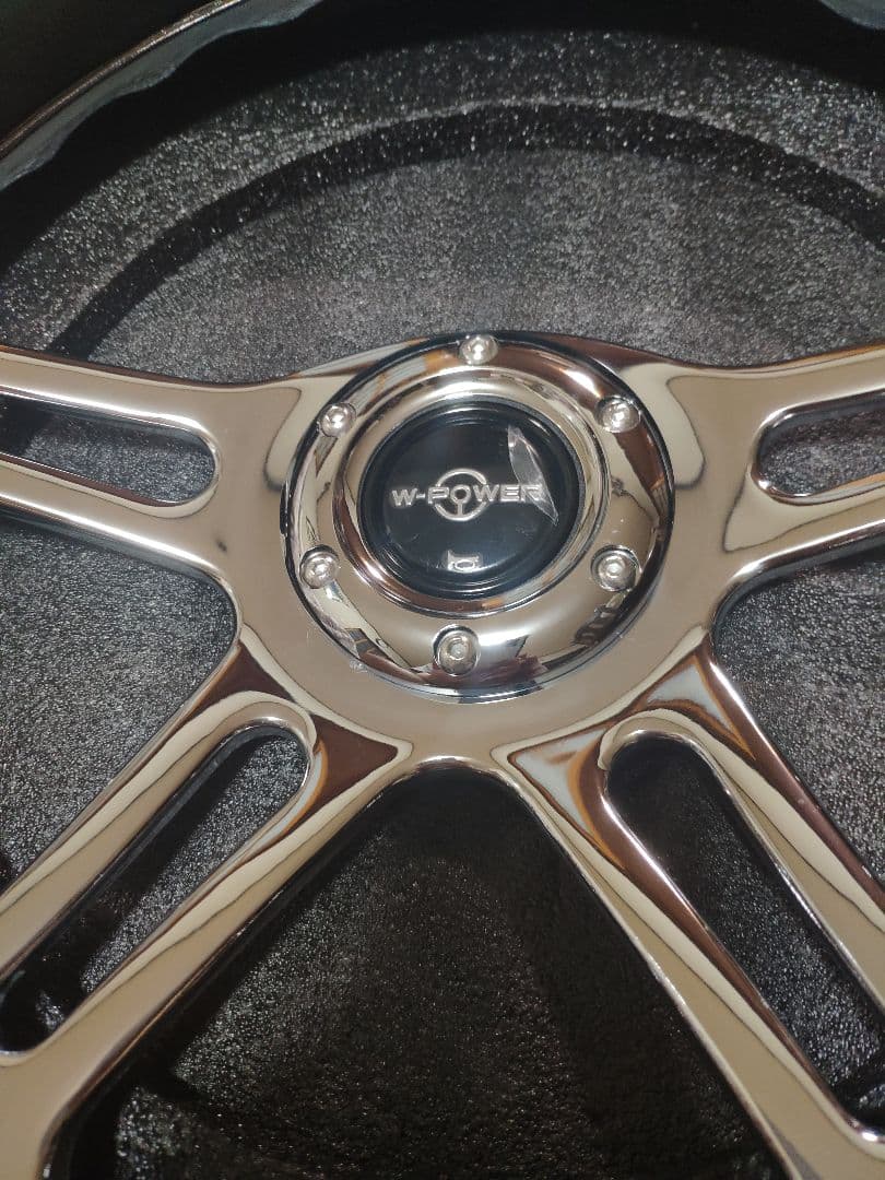 新品 ハーフラップスエードレザー ビレットステアリング350 MOMOピッチ70