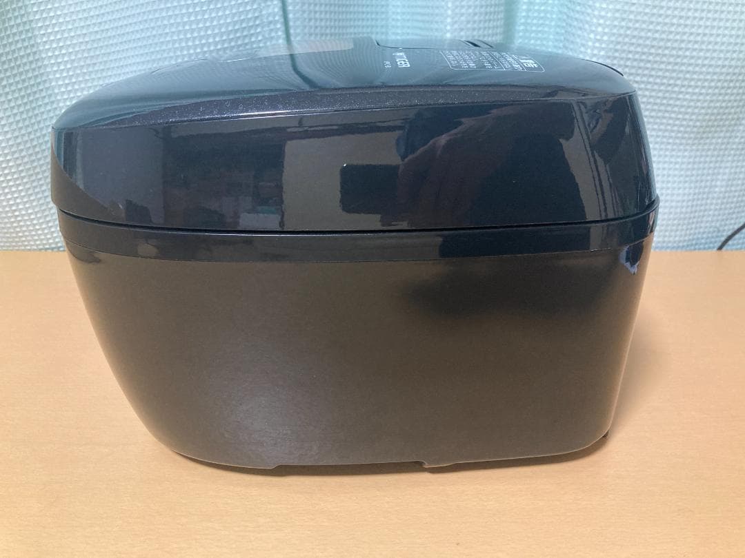 ★美品★TIGER 炊飯器JPC-B100 / 5.5合　圧力IH
