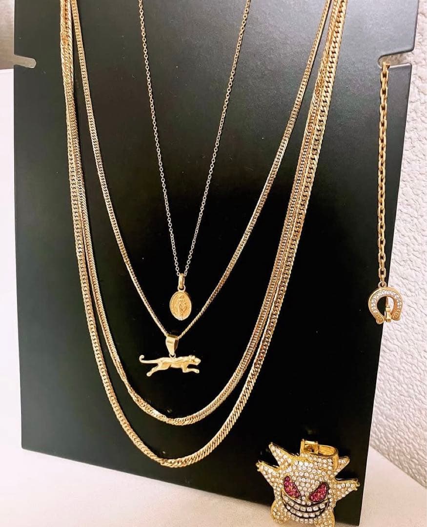 パンサー ネックレストップ k18 750刻印あり