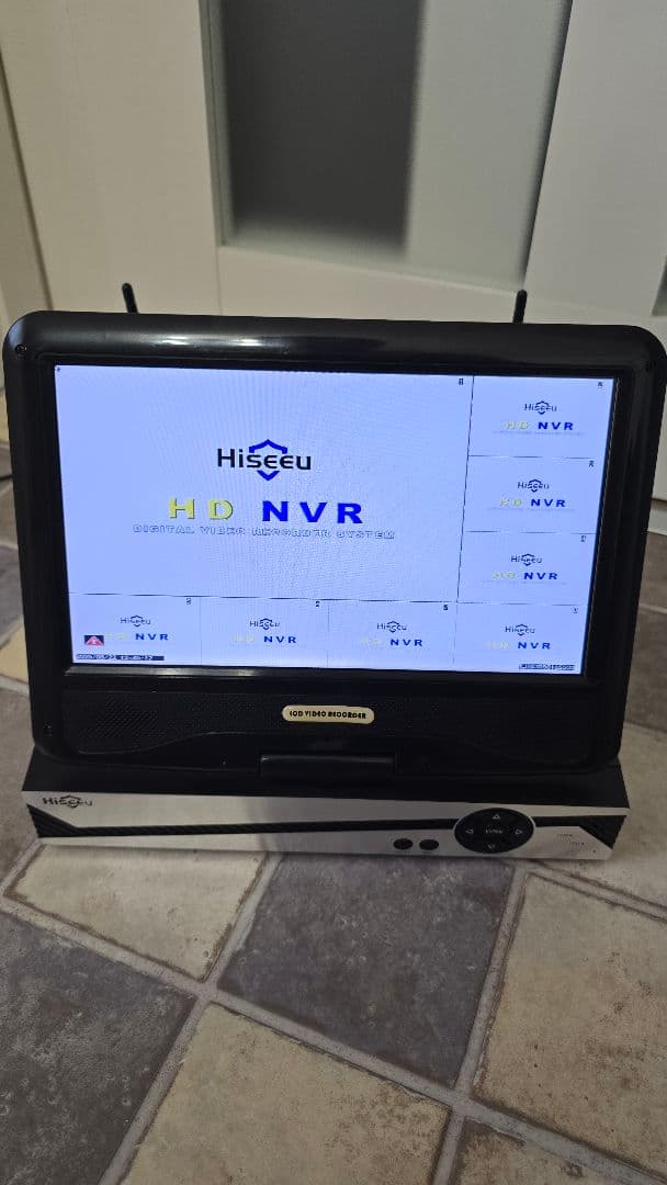 Hiseeu NVR ステーション　ハードディスク320GB　カメラ5台付き