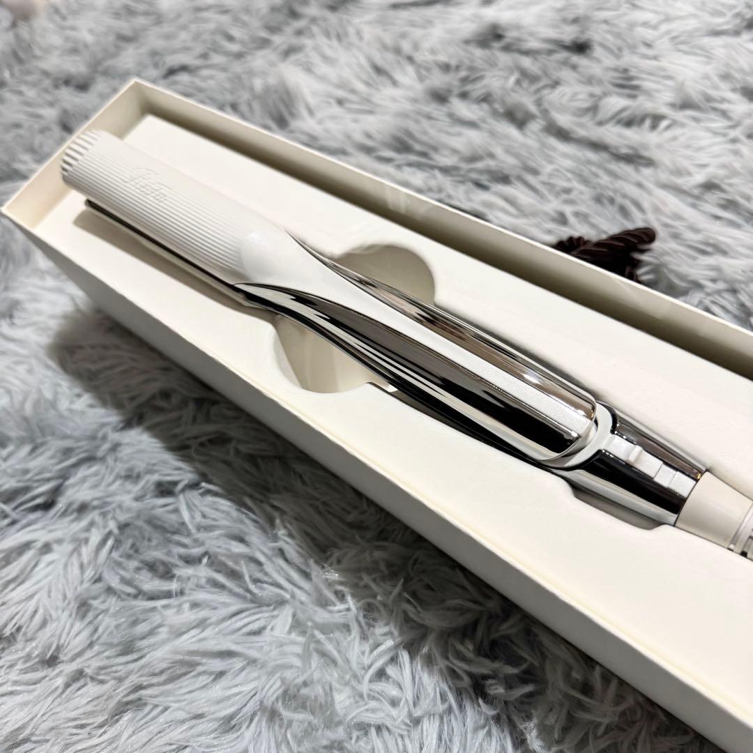 【✨美品✨】リファ　ビューテック ストレートアイロン 箱付き