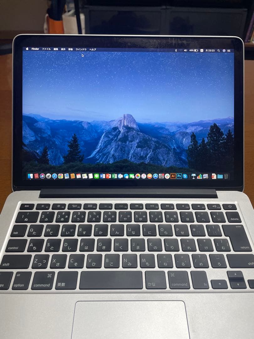 【Apple】MacBook Pro シルバー 充電器付き