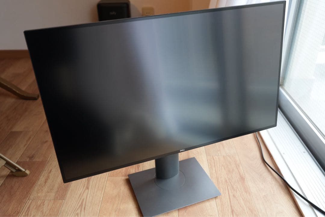 Dell U2720QM 27インチ 4Kモニター