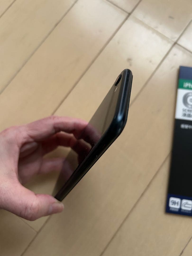 iPhone SE3 128GB SIMフリー ミッドナイト　保護フィルム付き