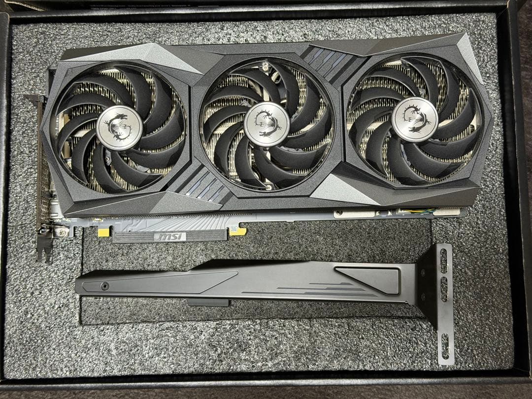 グラフィックボード・グラボ・ビデオカード MSI RTX3090 GAMING X TRIO 24G