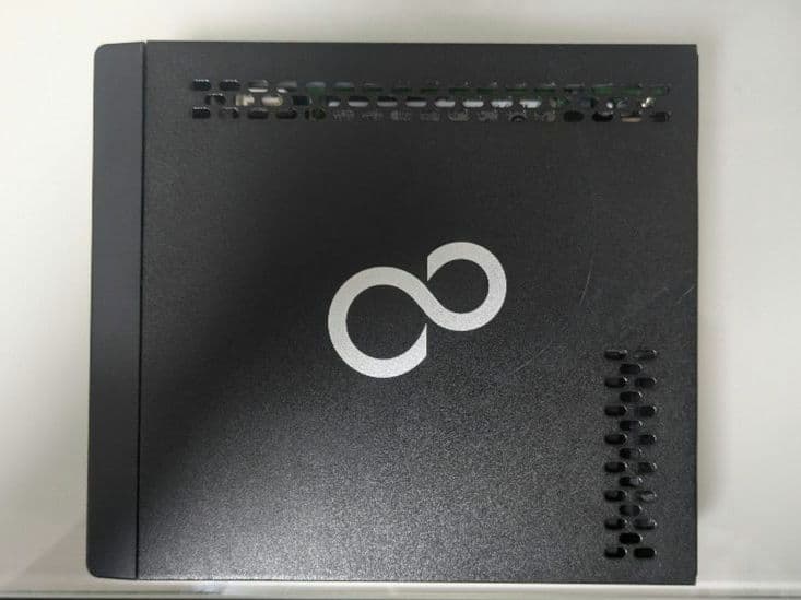 富士通 ESPRIMO G558/F ミニPC　第8世代　Office　パソコン