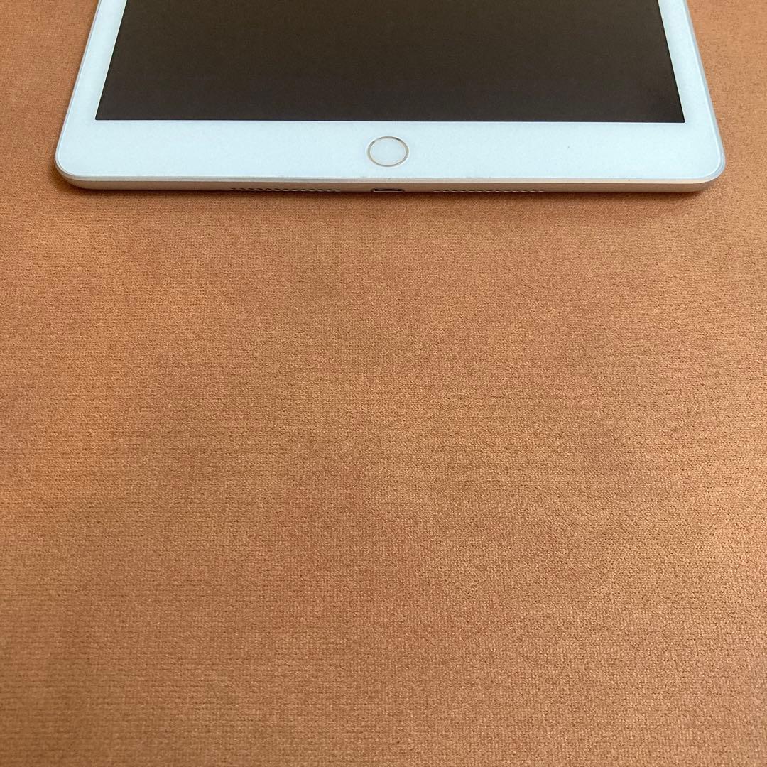 353【早い者勝ち】電池良好☆iPad8 第8世代 32GB WIFIモデル☆