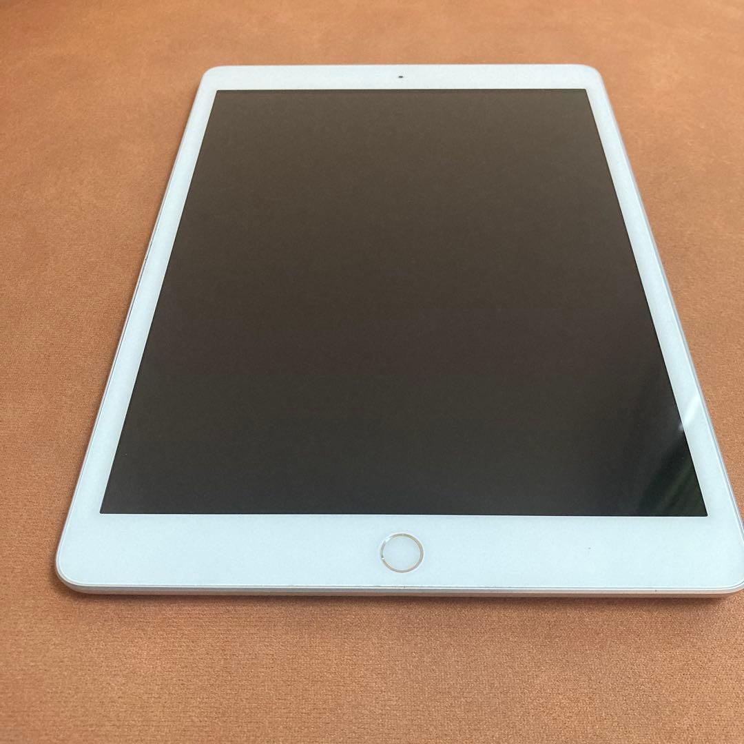 353【早い者勝ち】電池良好☆iPad8 第8世代 32GB WIFIモデル☆
