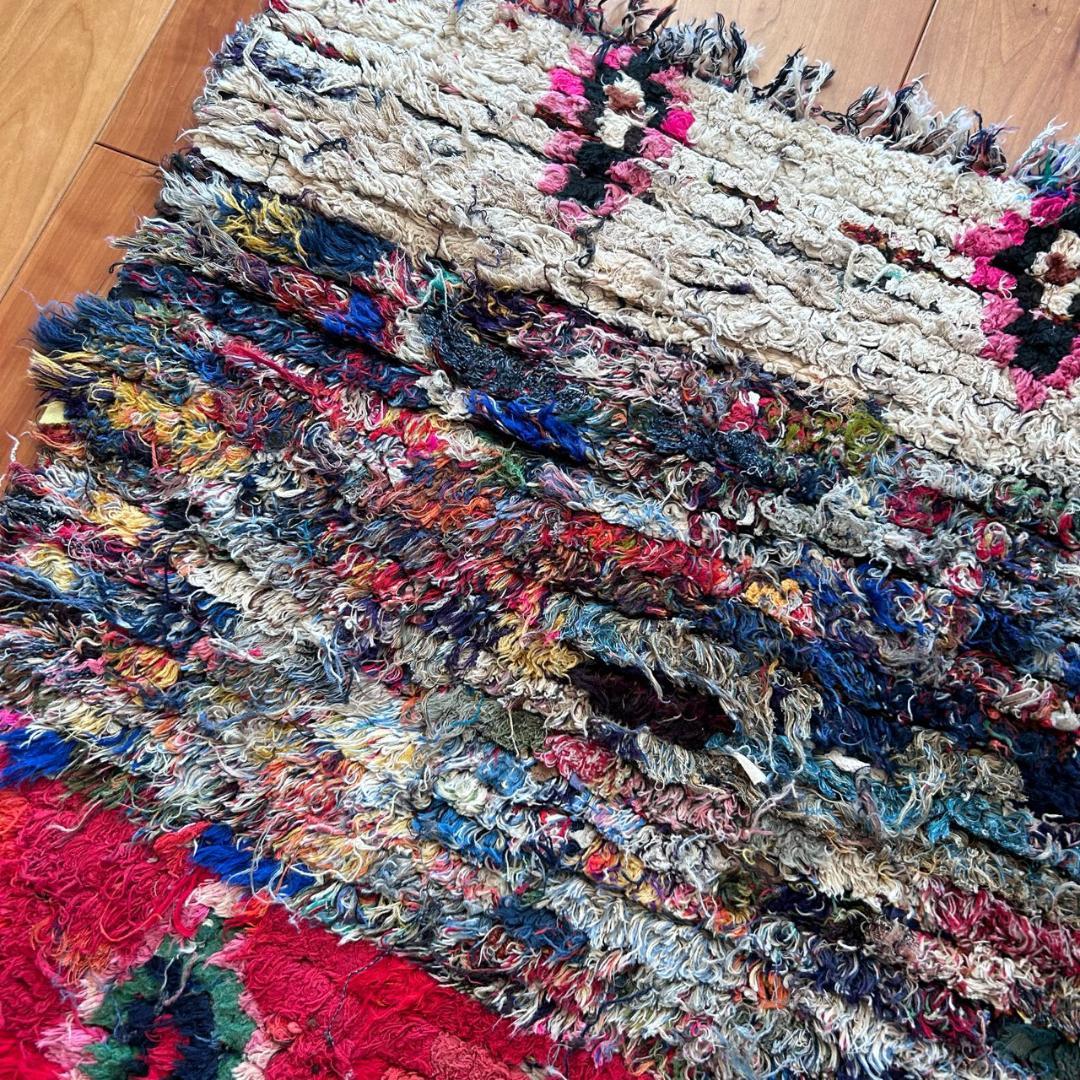 モロッコ　ヴィンテージ アジラル　ラグ　ベージュ