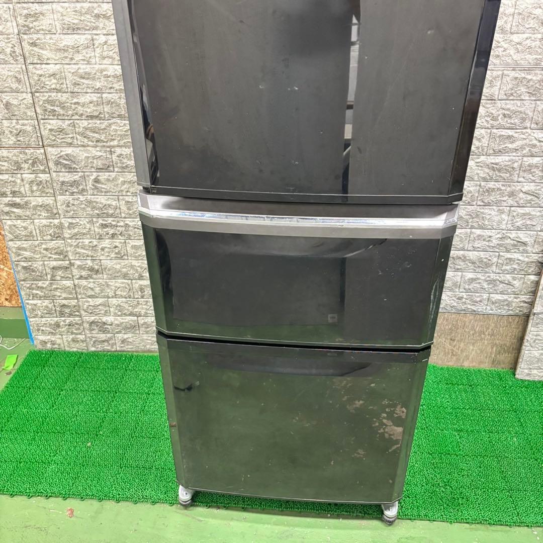 203 冷蔵庫　大型　保証込　美品　自動製氷機付　格安　人気　300L〜400L