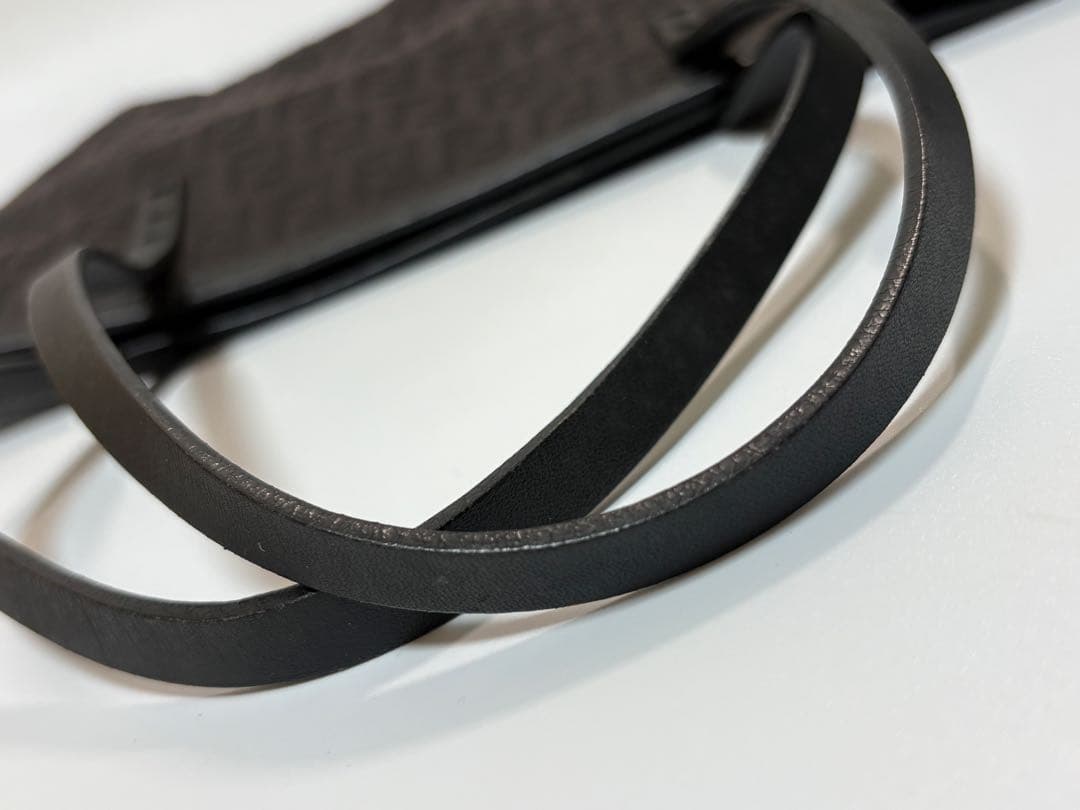 【美品】FENDI ハンドバッグ　ミニトートバッグ ズッカ ブラック