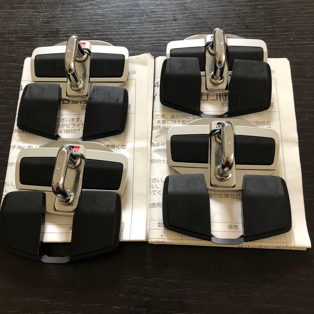 TRD ドアスタビライザー MS304-00004 GR ４ドア分